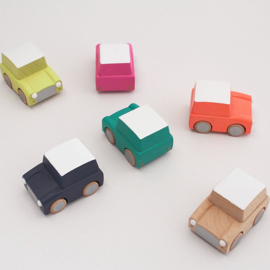 Play & Learn kiko & gg Wooden Toys | Kiko & Gg Kuruma Classic Wooden Wind Up Car | Pink