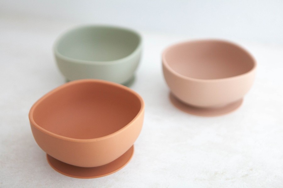 @Home Rommer Plates, Bowls & Cups | Silicone Suction Bowl | Cinnamon