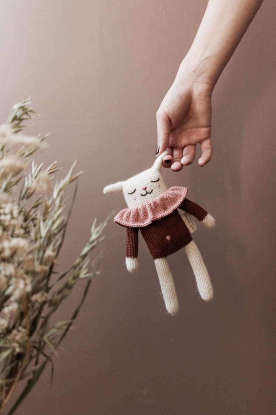 Baby Main Sauvage Soft Toys | Lamb Knitted Toy In Sienna Blouse