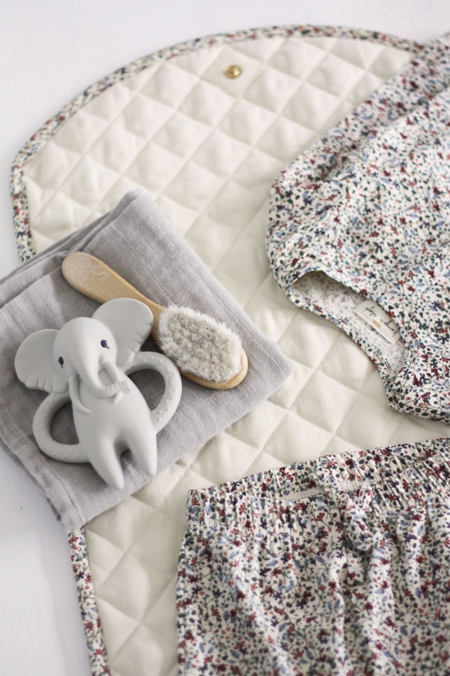 Baby Konges Slojd Changing & Accessories | Organic Changing Pad | Louloudi