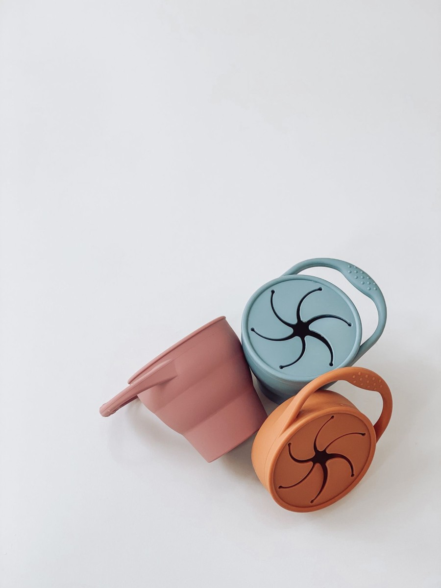 @Home Bare. Plates, Bowls & Cups | Dusty Rose Silicone Snackie Cup