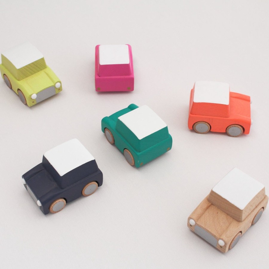 Play & Learn kiko & gg Wooden Toys | Kiko & Gg Kuruma Classic Wooden Wind Up Car | Natural